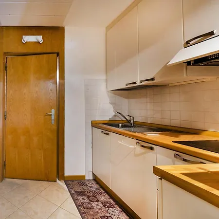 Il Nido Euroresidence Lungolago Garda Holiday home Garda (Verona)